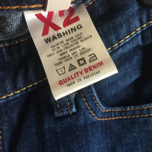 Express X2 Slim W10 Low Rise Flare Leg Jean size 6 - Picture 4 of 5